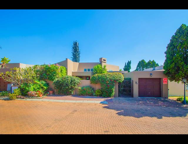 2 BEDROOM CLUSTER FOR SALE IN NORTH RIDING